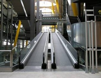 ThyssenKrupp Elevadores consigue un importante contrato de mantenimiento en el Aeropuerto de Madrid-Barajas 