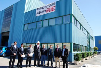 VISISTA DEL ALCALDE DE SAGUNTO ALFREDO CASTELLO Y EL DIPUTADO AUTONOMICO JORGE BELLVER A LAS INSTALACIONES DE THYSSENKRUPP GALMED  