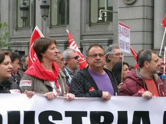Un millón de personas se echa a la calle el 1º de Mayo  